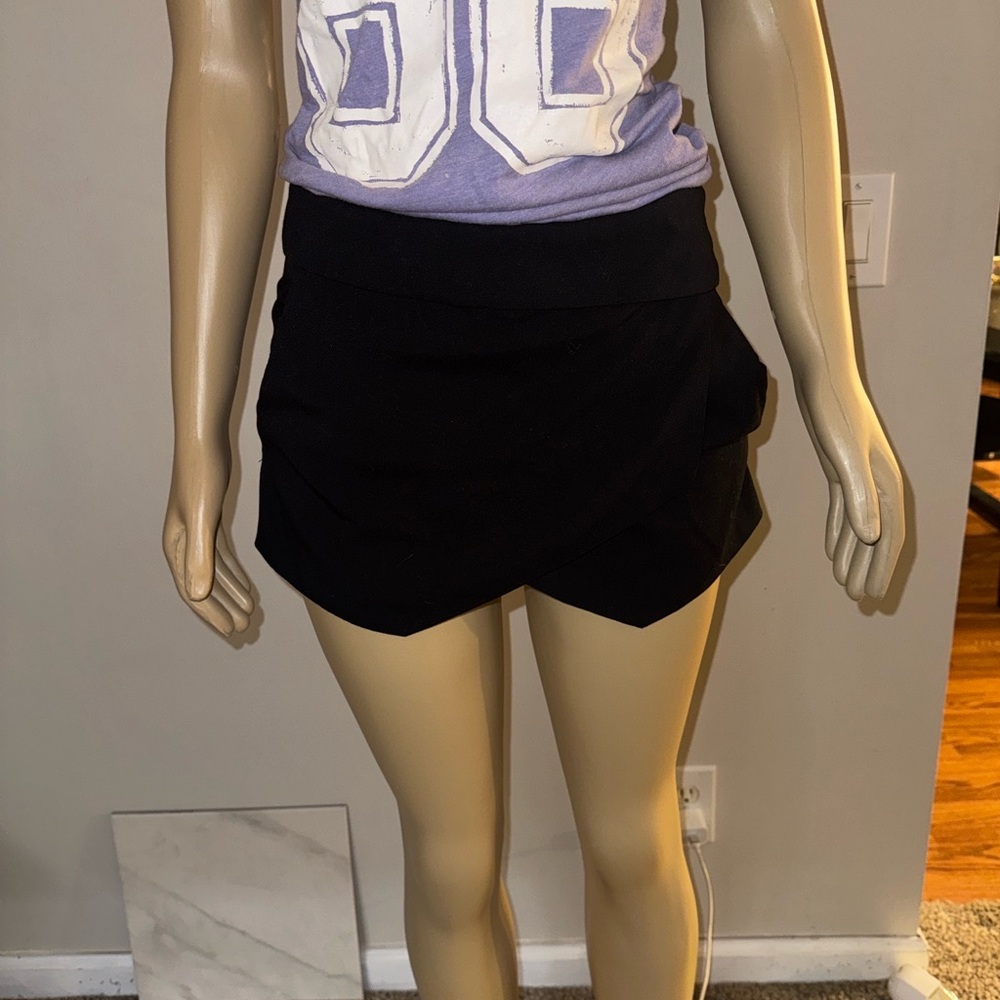Women's Black Skort